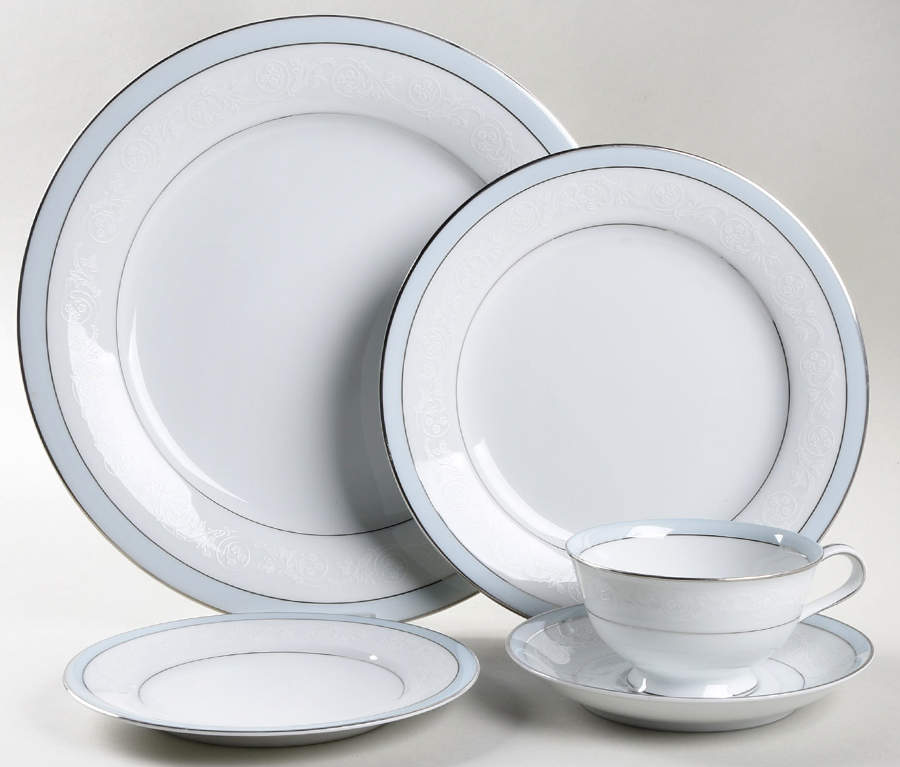 Brandon 5 Piece Place Setting by Noritake-1