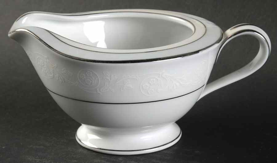 Brandon Creamer by Noritake-1