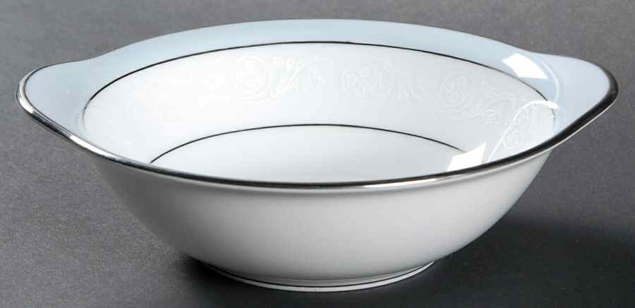Brandon Lugged Cereal Bowl by Noritake-1