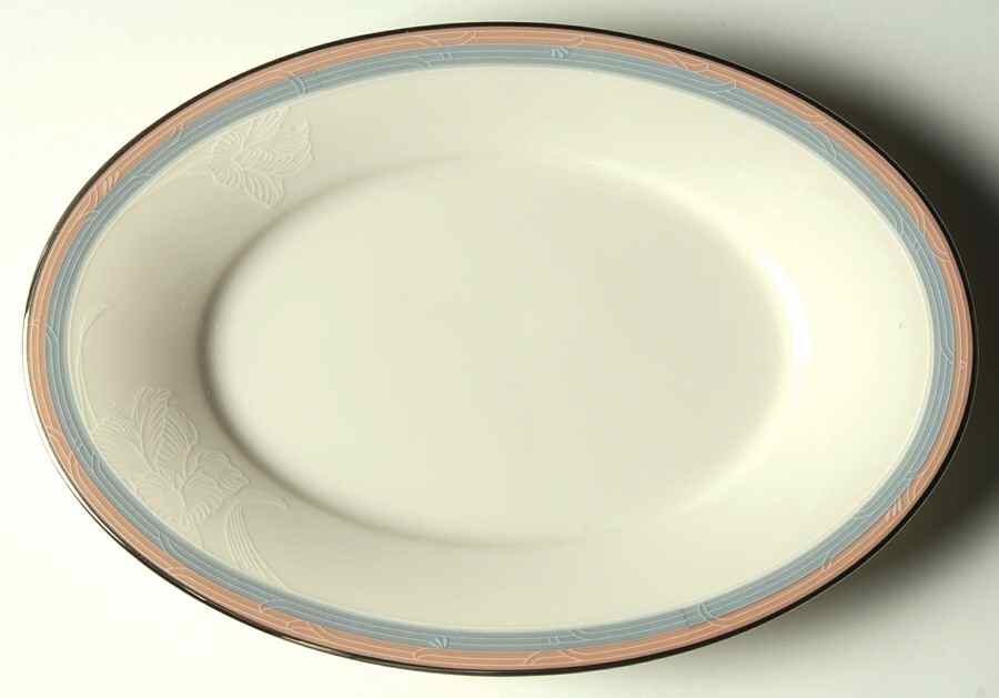 Breathless Underplate for Gravy Boat by Noritake-1