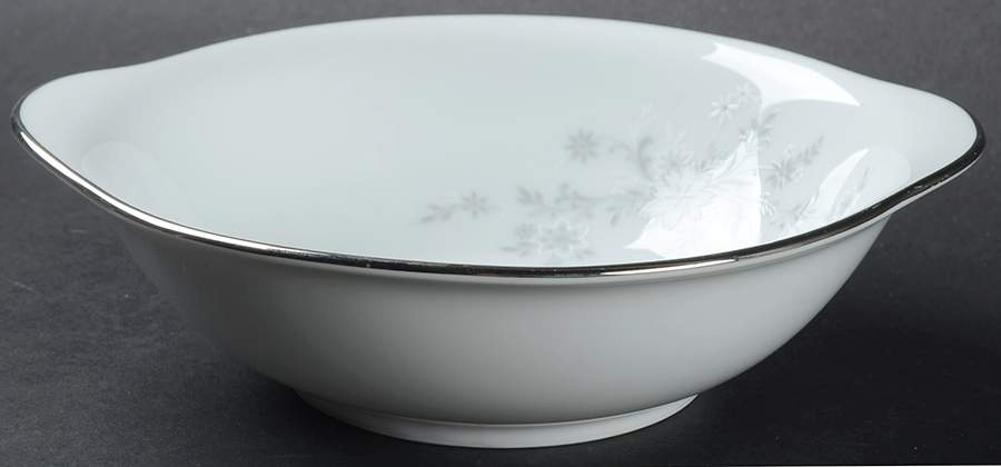 Breeze Lugged Cereal Bowl by Noritake-1