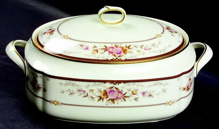 Brently Oval Covered Vegetable by Noritake-1