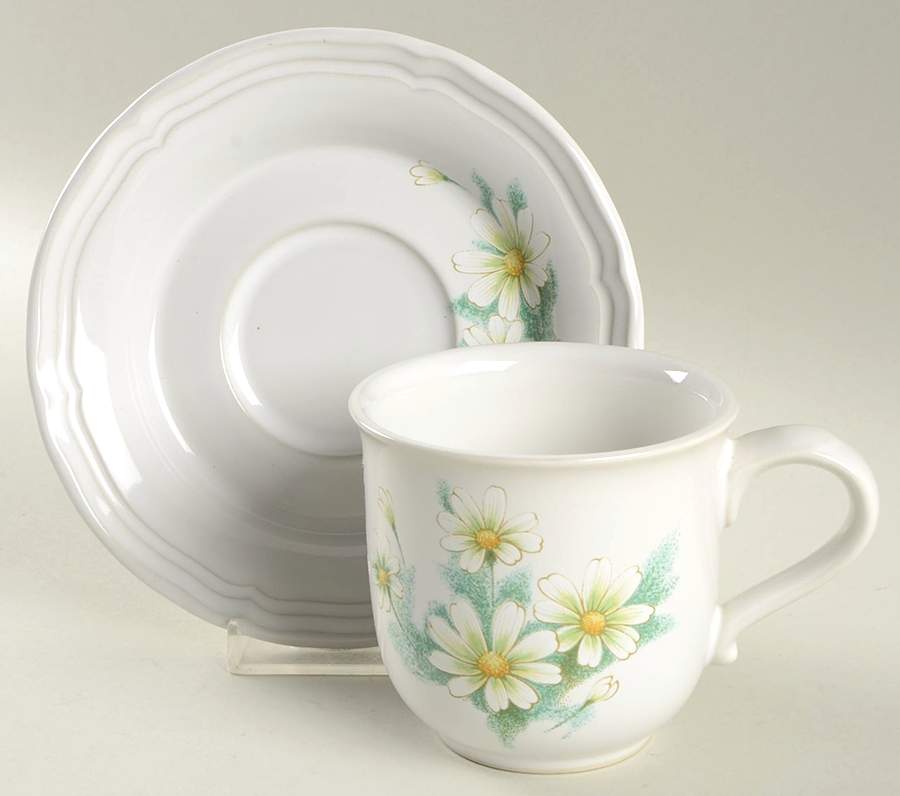 Brighteyes Flat Cup & Saucer Set by Noritake-1
