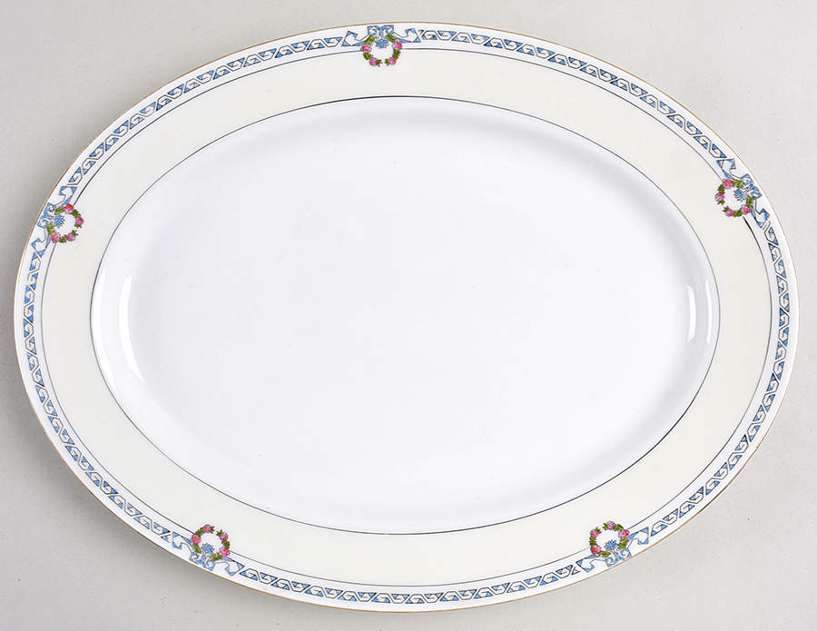 Briarcliffe 12" Oval Serving Platter by Noritake-1