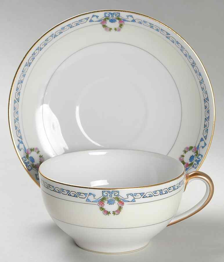 Briarcliffe Flat Cup & Saucer Set by Noritake-1