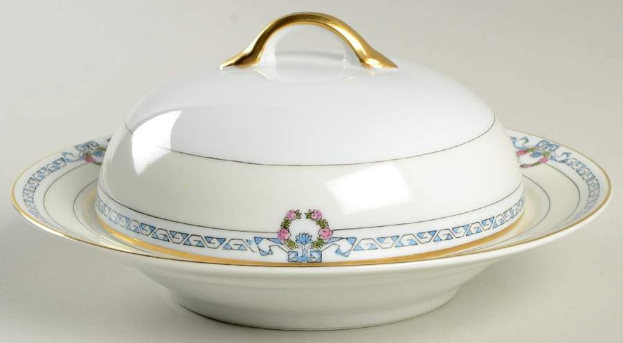 Briarcliffe Round Covered Butter by Noritake-1