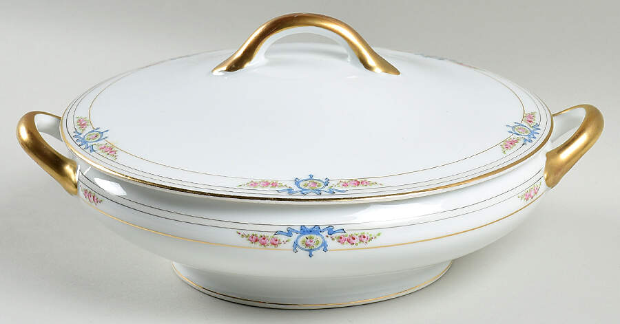 Briarhurst Round Covered Vegetable by Noritake-1