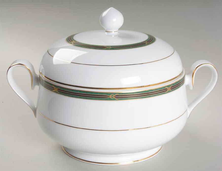 Brickhaven Round Covered Vegetable by Noritake-1