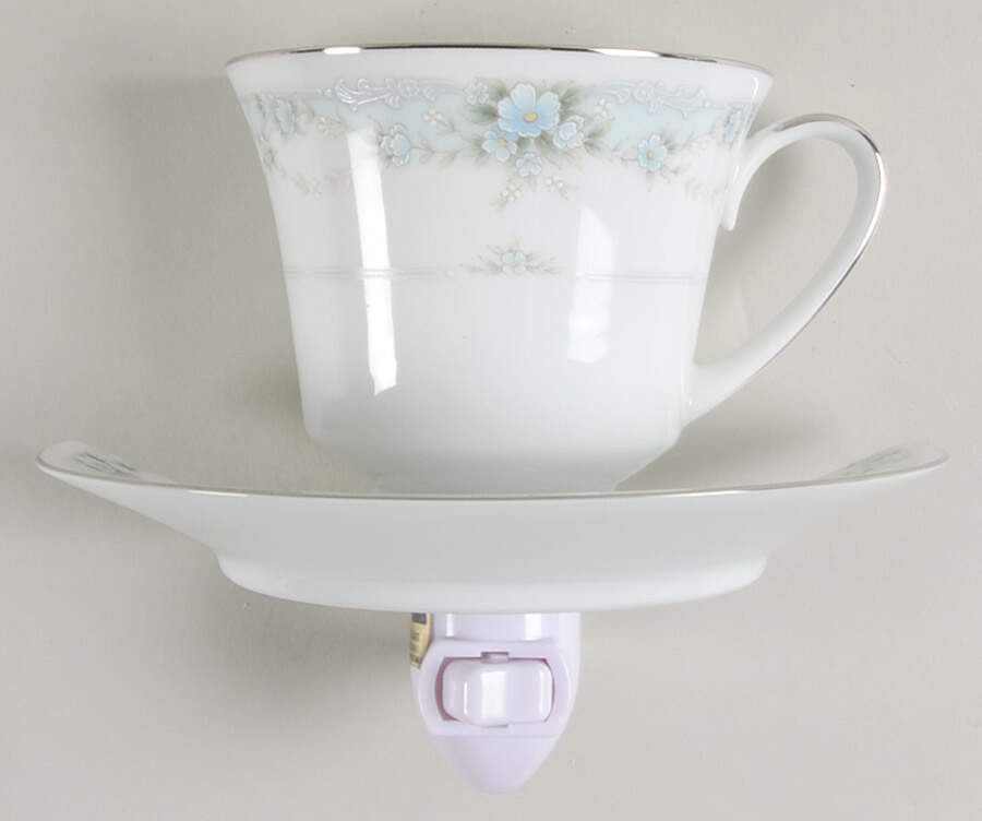 Brookfield 4 3/8"-4 5/8" Night Light/Cup & Saucer HC by Noritake-1