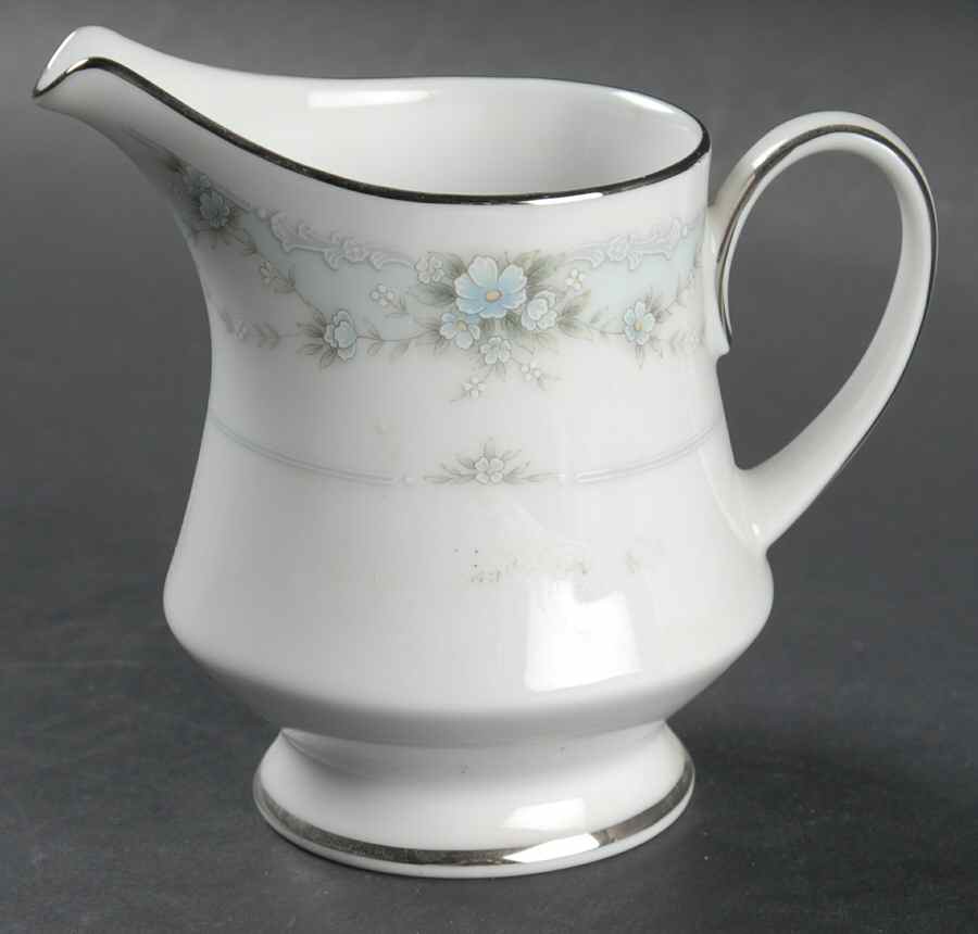 Brookfield Creamer by Noritake-1