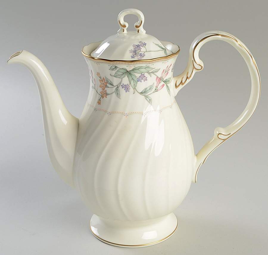 Brookhollow Coffee Pot & Lid by Noritake-1