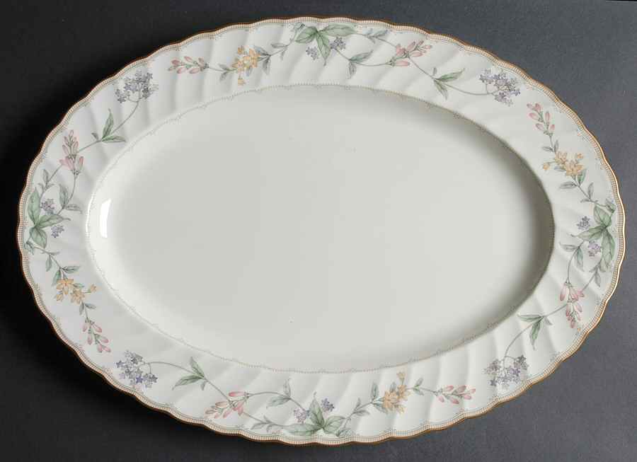 Brookhollow 16" Oval Serving Platter by Noritake-1