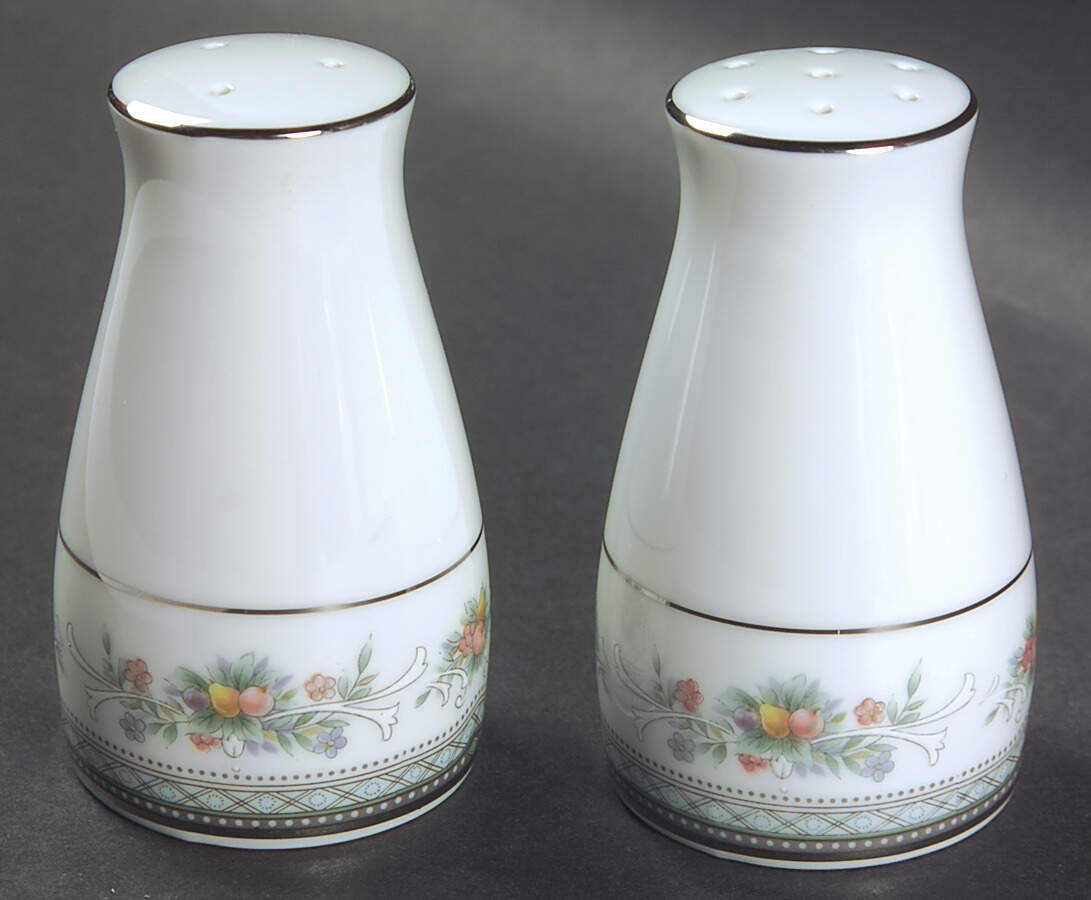 Brookvale Salt & Pepper Set by Noritake-1