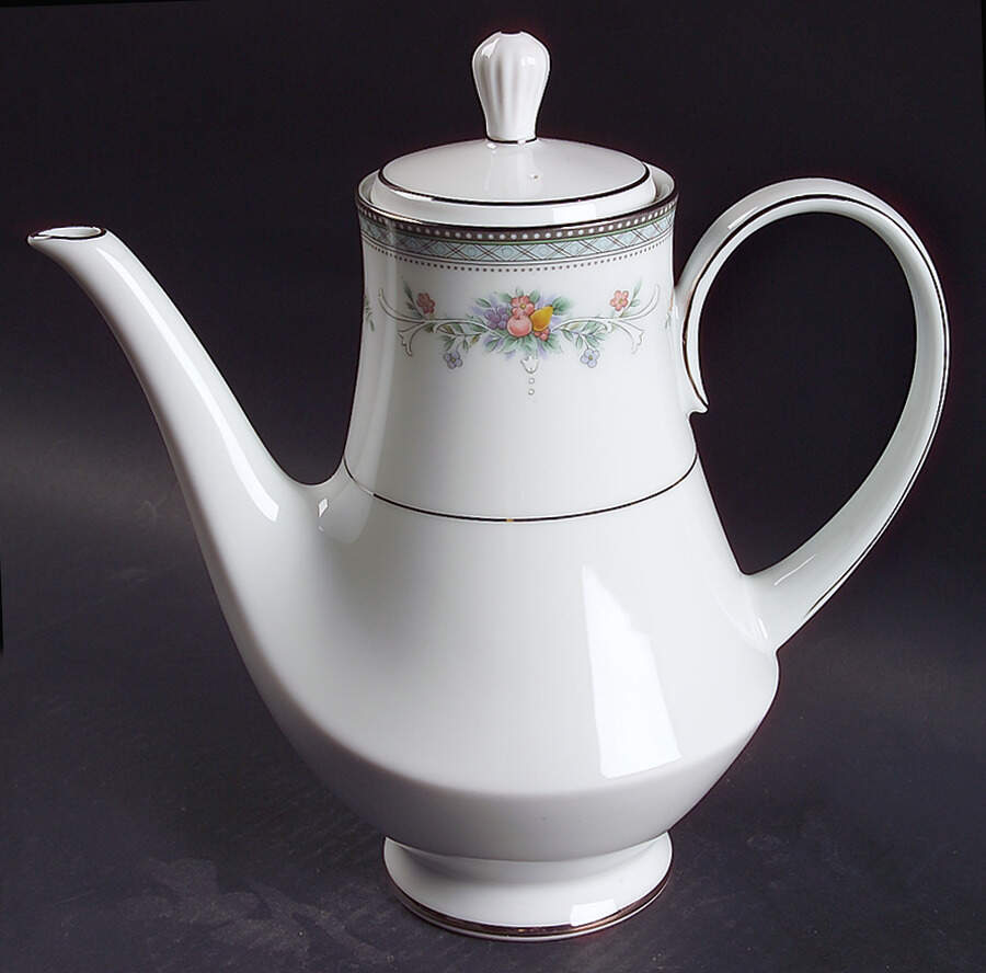 Brookvale Coffee Pot & Lid by Noritake-1