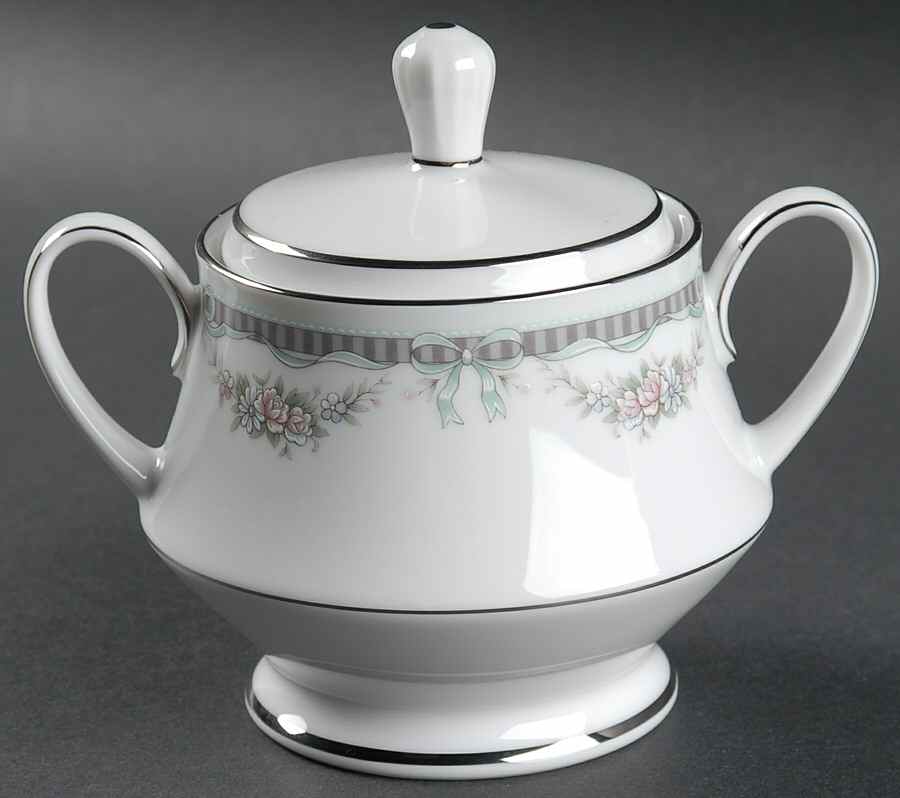 Bridal Ribbon Sugar Bowl & Lid by Noritake-1