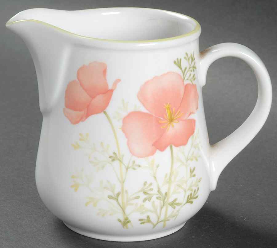 Bright Side Creamer by Noritake-1