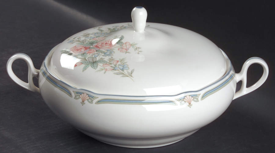 Brighton Springs Round Covered Vegetable by Noritake-1