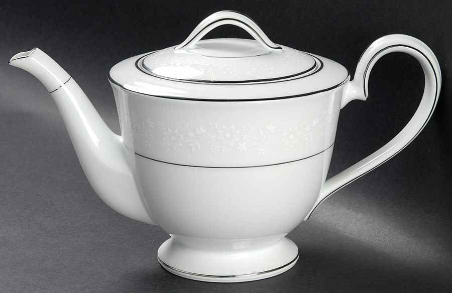 Buckingham Teapot & Lid by Noritake-1