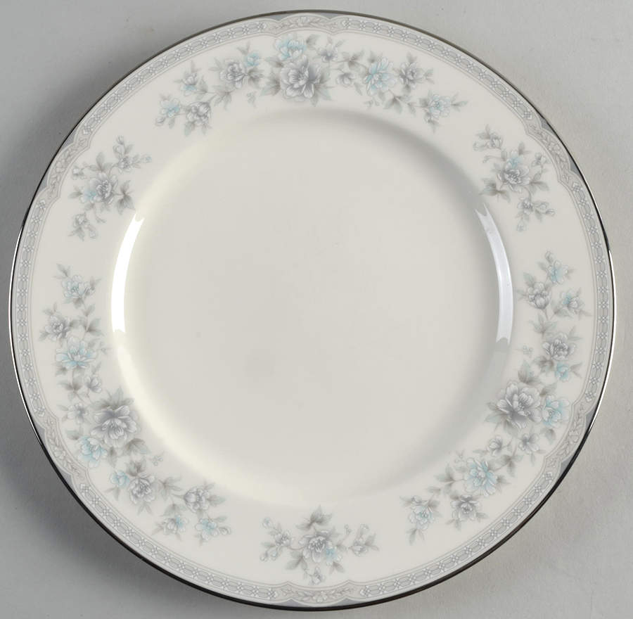 Buena Vista Dinner Plate by Noritake-1