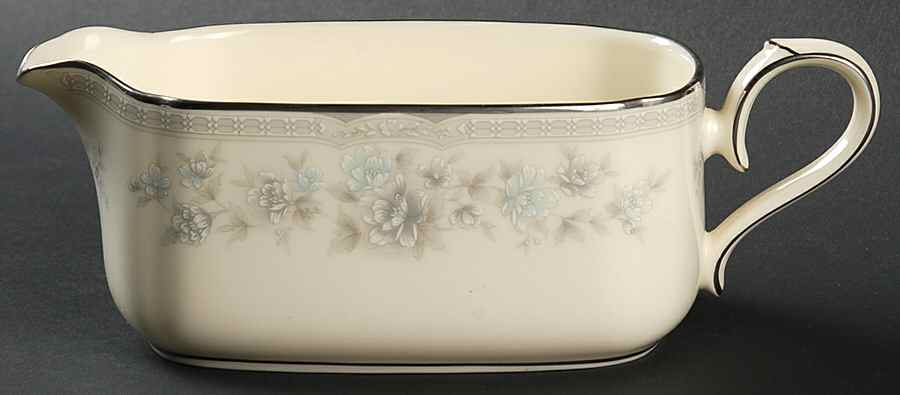 Buena Vista Gravy Boat by Noritake-1
