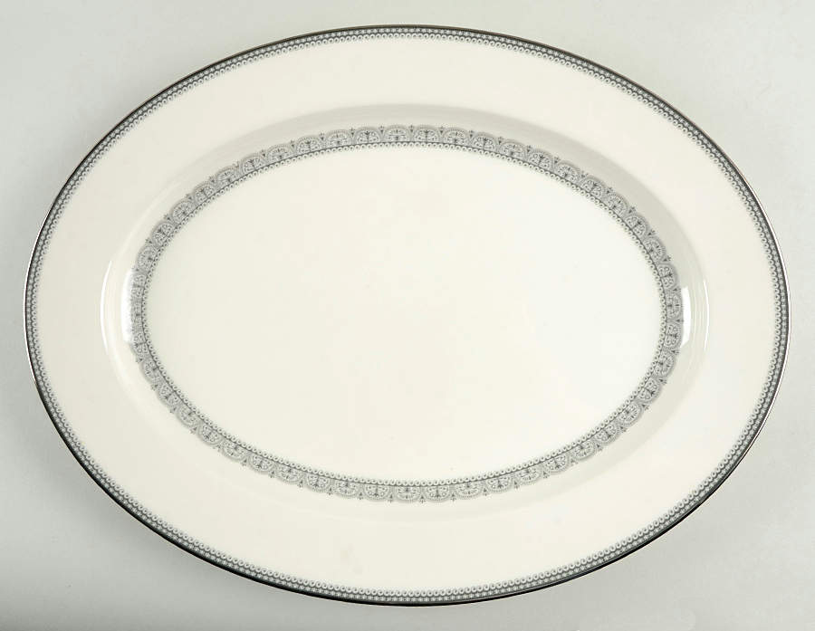 Burgundy 16" Oval Serving Platter by Noritake-1