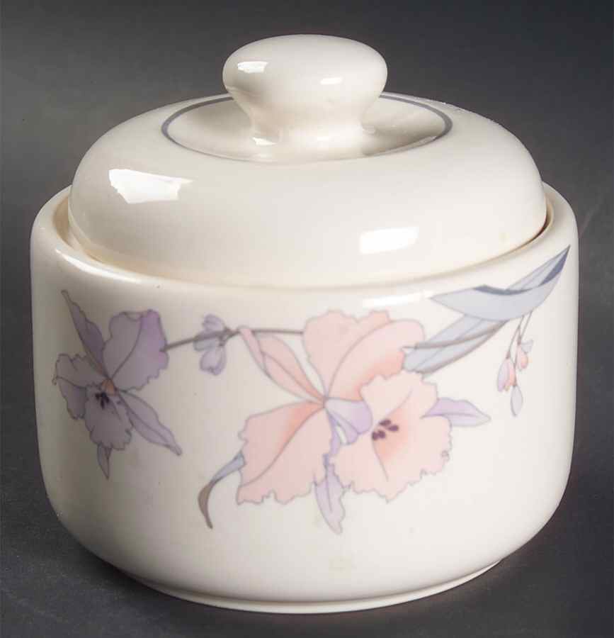 California Dreaming Sugar Bowl & Lid by Noritake-1