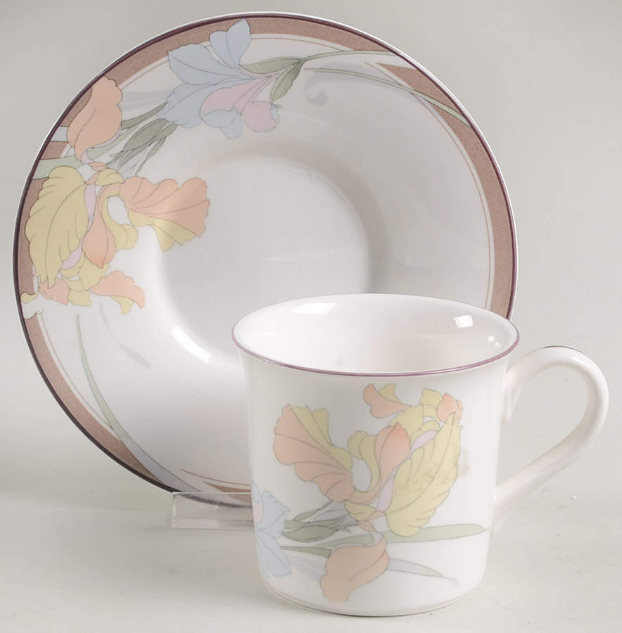 Cafe Du Jour Flat Cup & Saucer Set by Noritake-1