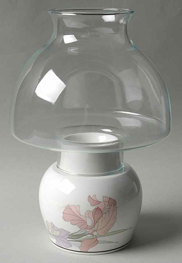 Cafe Du Soir Hurricane Lamp & Globe by Noritake-1