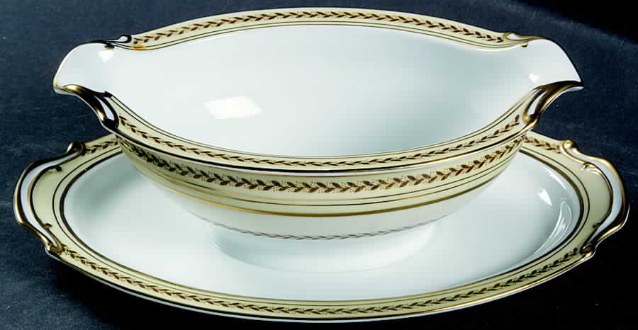 Caliban Gravy Boat with Attached Underplate by Noritake-1