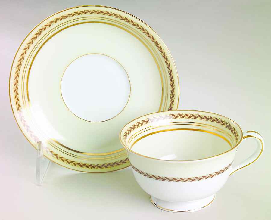 Caliban Footed Cup & Saucer Set by Noritake-1