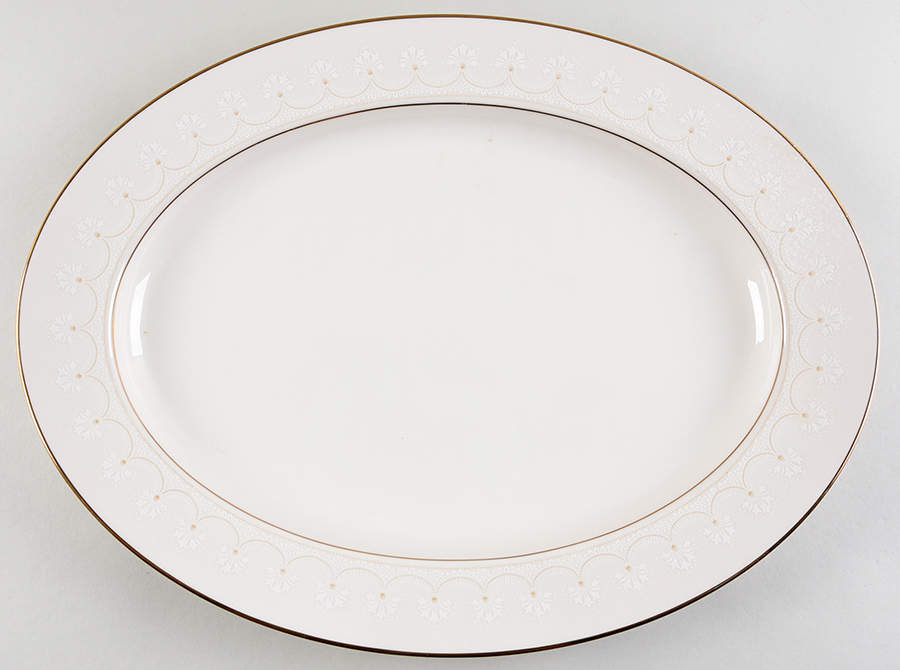 Caledonia 16" Oval Serving Platter by Noritake-1