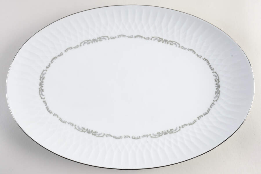 Camden 16" Oval Serving Platter by Noritake-1