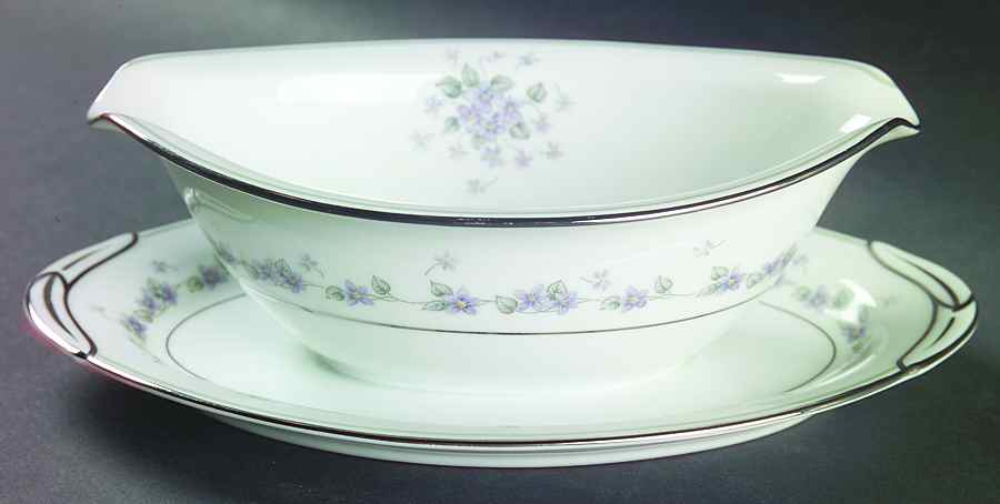 Camille Gravy Boat with Attached Underplate by Noritake-1