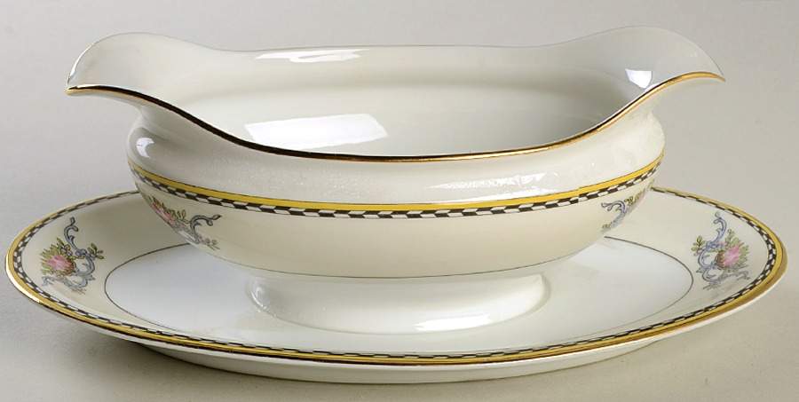 Camilla Gravy Boat with Attached Underplate by Noritake-1
