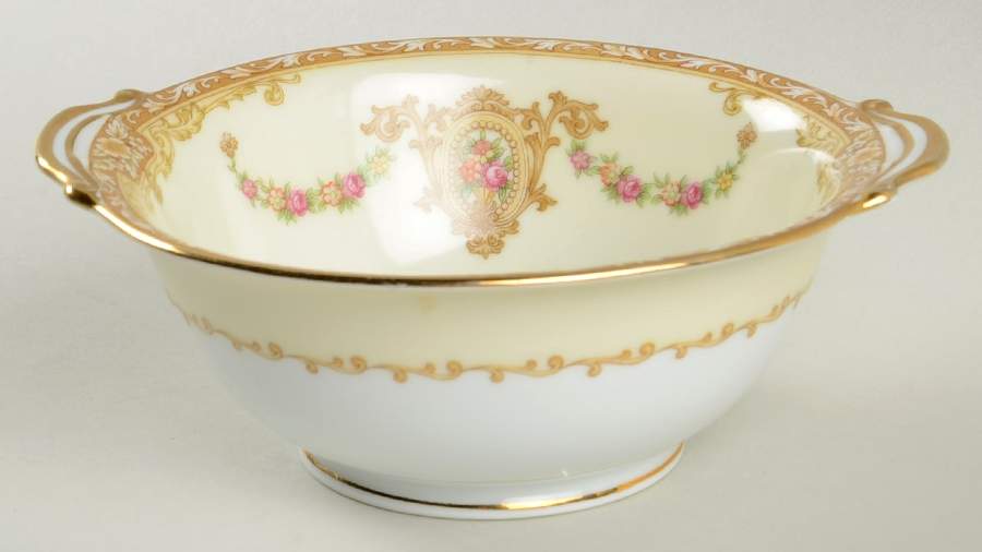 Camillia (3950 & NO #) Lugged Cereal Bowl by Noritake-1