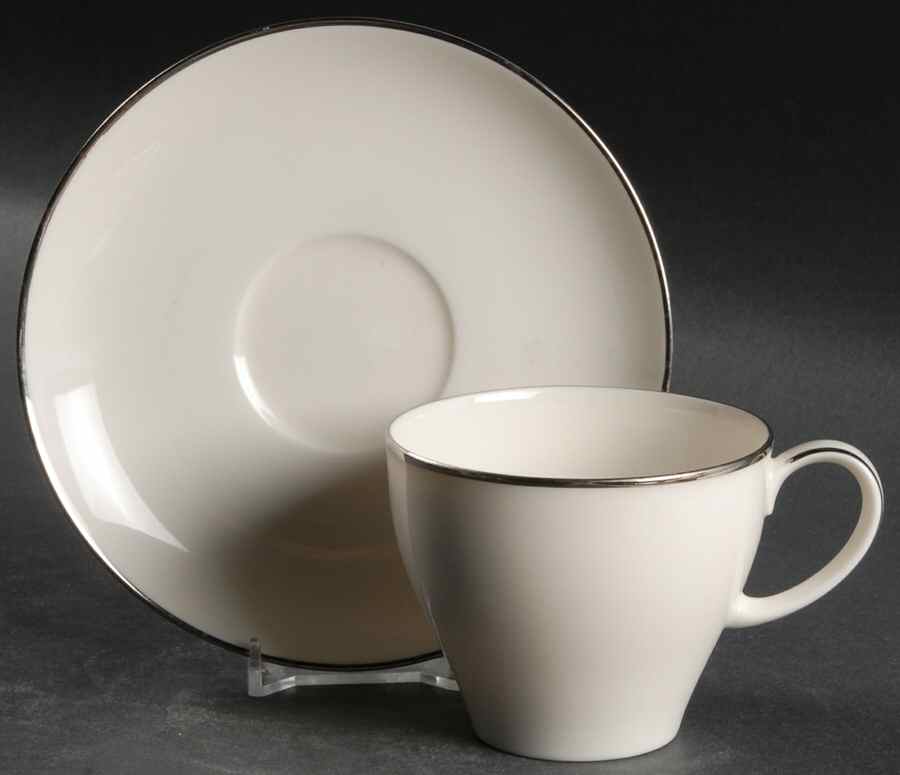Candlelight Flat Cup & Saucer Set by Noritake-1