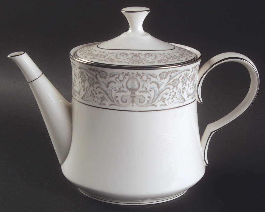 Canterbury Teapot & Lid by Noritake-1