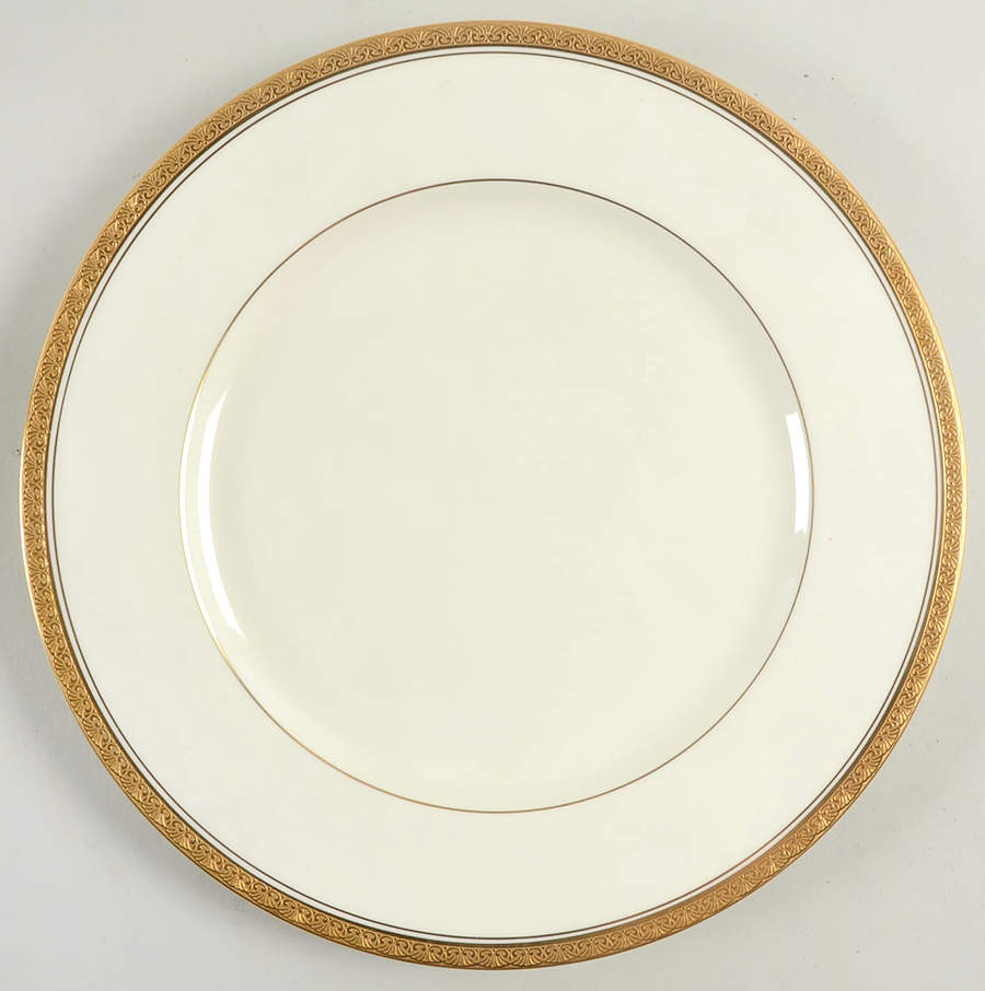 Canterbury Dinner Plate by Noritake-1