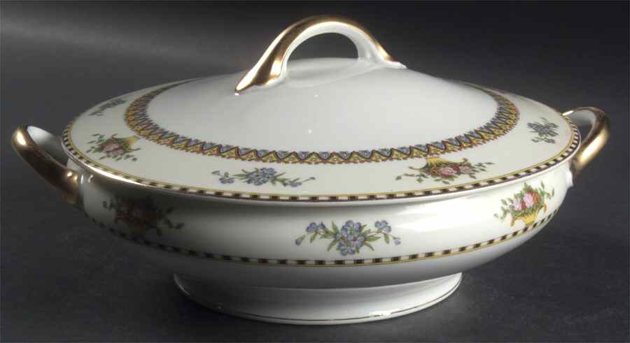 Capistrano Round Covered Vegetable by Noritake-1
