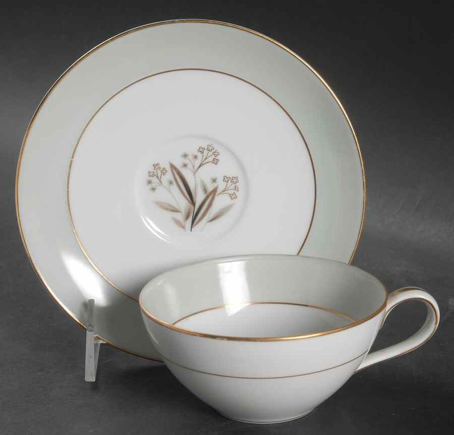 Carlisle Flat Cup & Saucer Set by Noritake-1