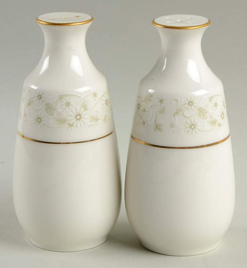 Carlyle Salt & Pepper Set by Noritake-1