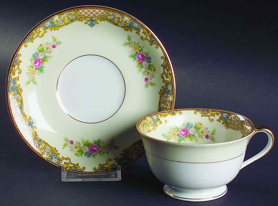 Carmela (95635 & No #) Footed Cup & Saucer Set by Noritake-1