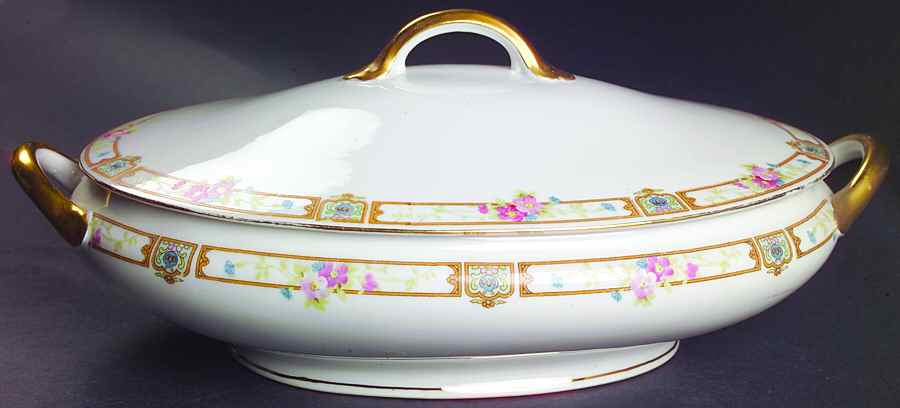 Carmen Oval Covered Vegetable by Noritake-1