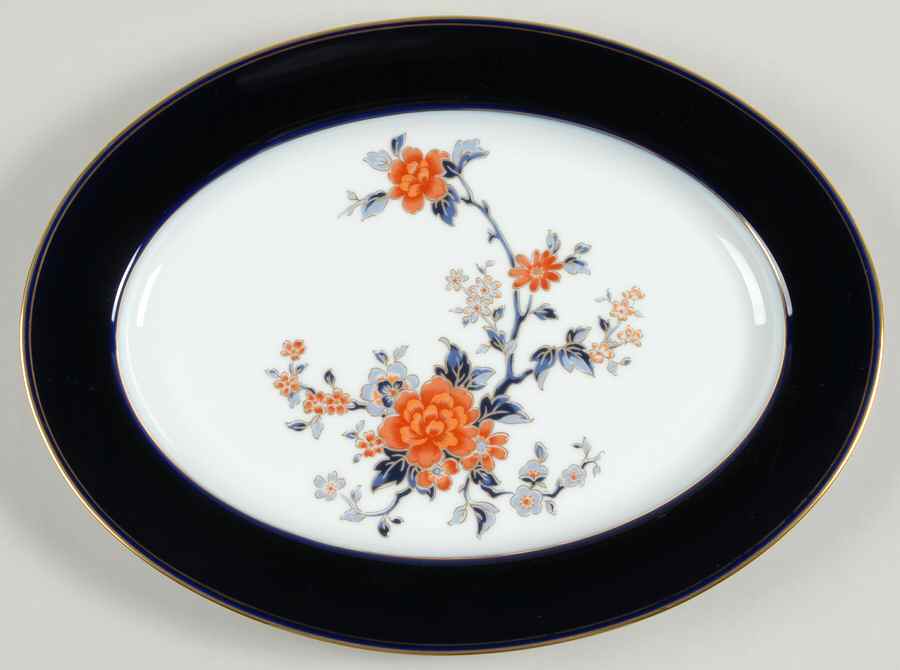 Carmine 13" Oval Serving Platter by Noritake-1