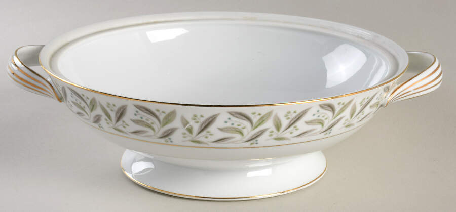 Carole Round Vegetable No Lid by Noritake-1
