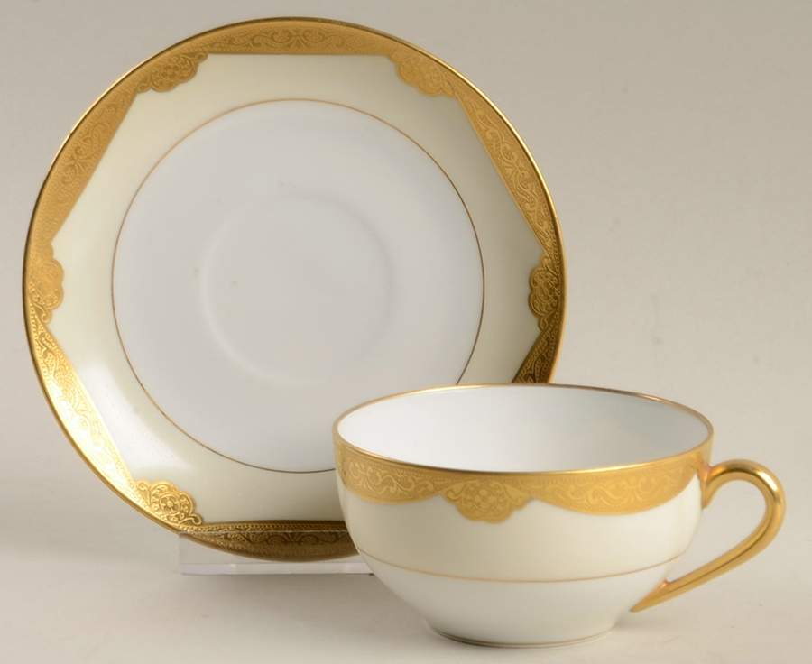 Caron Flat Cup & Saucer Set by Noritake-1