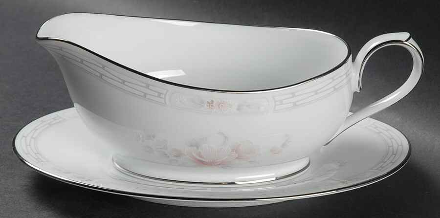 Carthage Gravy Boat & Underplate (Relish/Butter) by Noritake-1