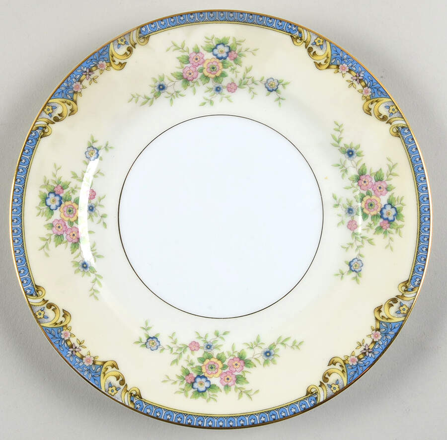 Casino Luncheon Plate by Noritake-1