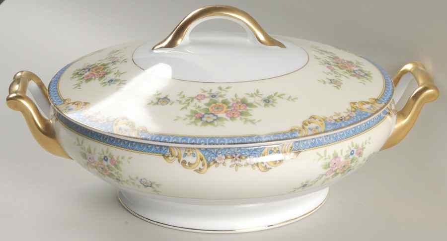 Casino Round Covered Vegetable by Noritake-1