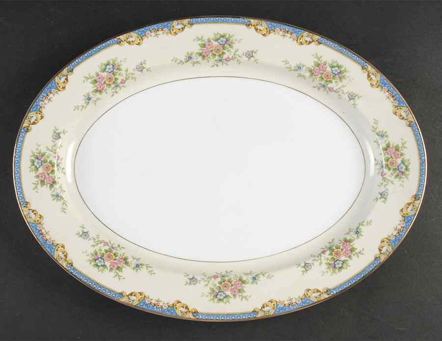 Casino 16" Oval Serving Platter by Noritake-1